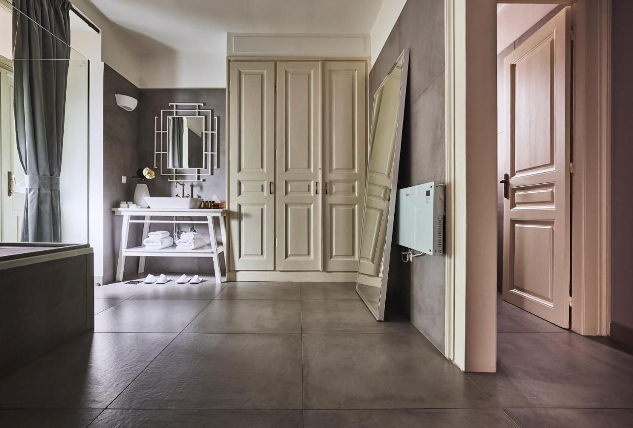 Bohemian Suites เอเธนส์ ภายนอก รูปภาพ